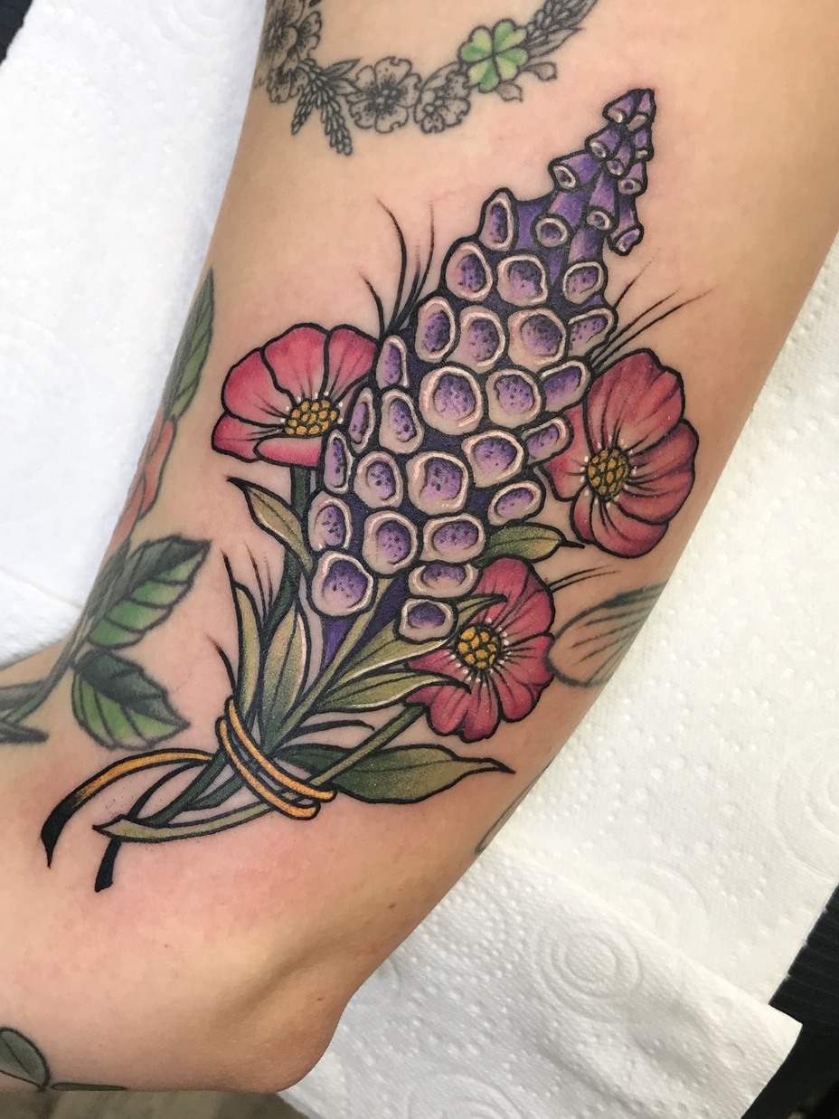 Neotraditional flowers tattoo